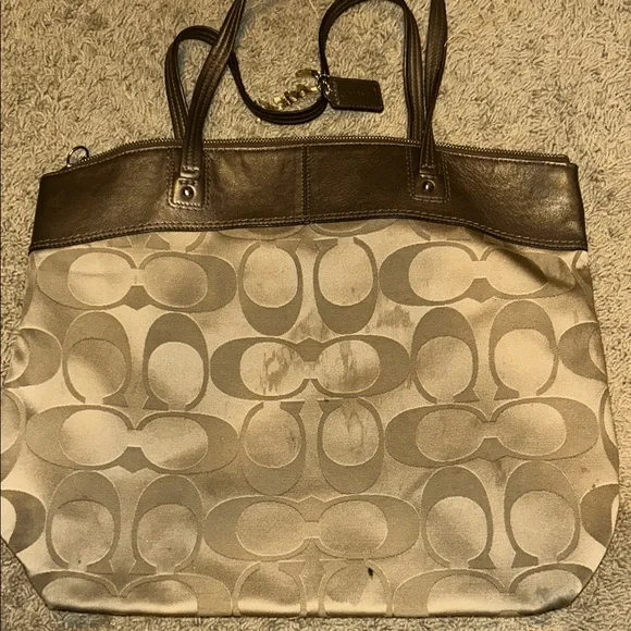 Coach Brown and Tan Signature Tote - Picture 4 of 6